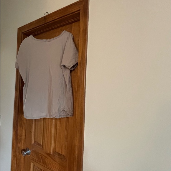 Tan Graphic T-Shirt with Black Design punk Y2K - Picture 11 of 16